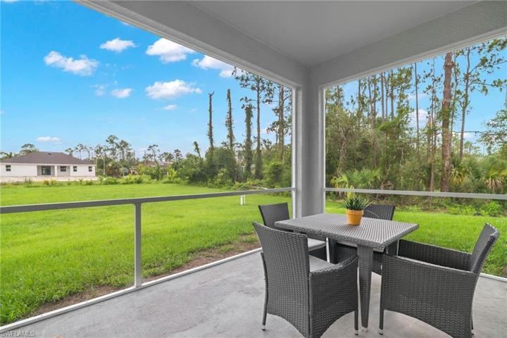 Fully screened in Lanai