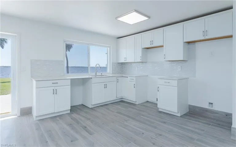 1818/1822  Stevenson  RD, North Fort Myers, FL 33917
