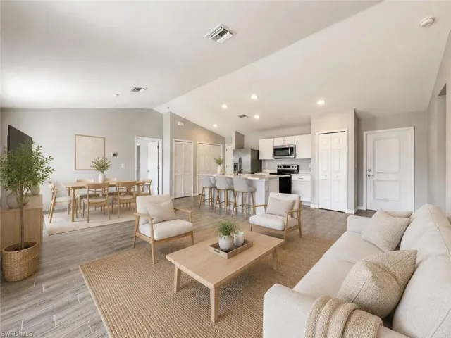 2728 NE 5th  PL, Cape Coral, FL 33909