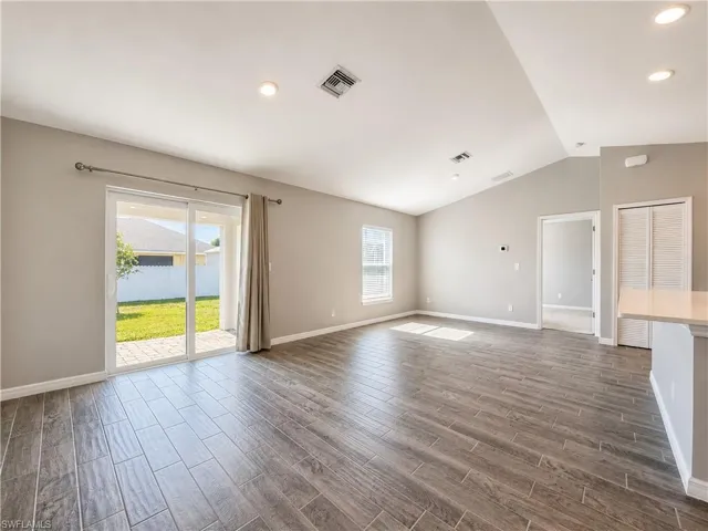 2728 NE 5th  PL, Cape Coral, FL 33909