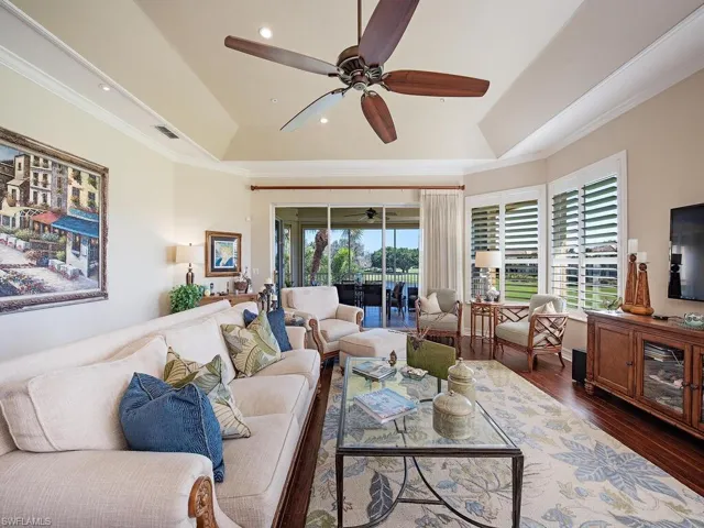 1885  Les Chateaux  BLVD, Naples, FL 34109