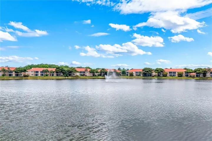 6384 Huntington Lakes Cir 103, Naples, Florida 34119