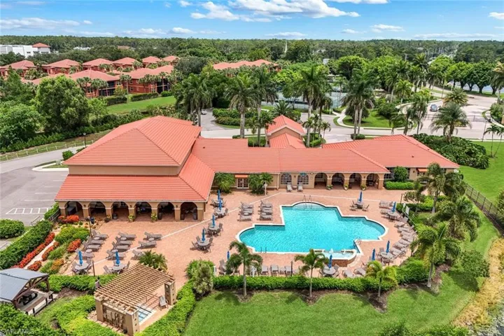 6384 Huntington Lakes Cir 103, Naples, Florida 34119