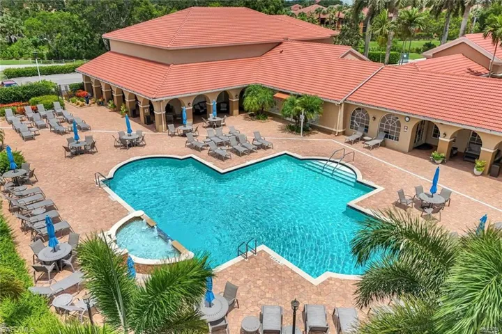 6384 Huntington Lakes Cir 103, Naples, Florida 34119