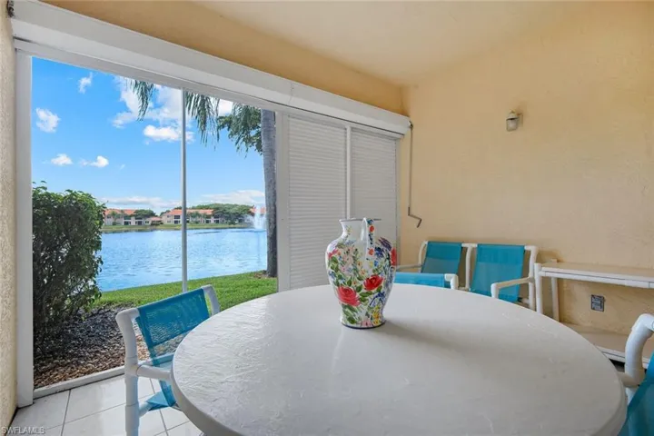 6384 Huntington Lakes Cir 103, Naples, Florida 34119