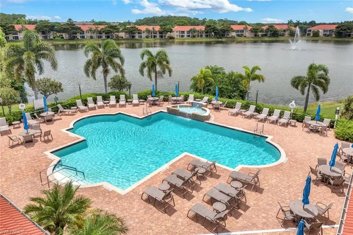 6384 Huntington Lakes Cir 103, Naples, Florida 34119
