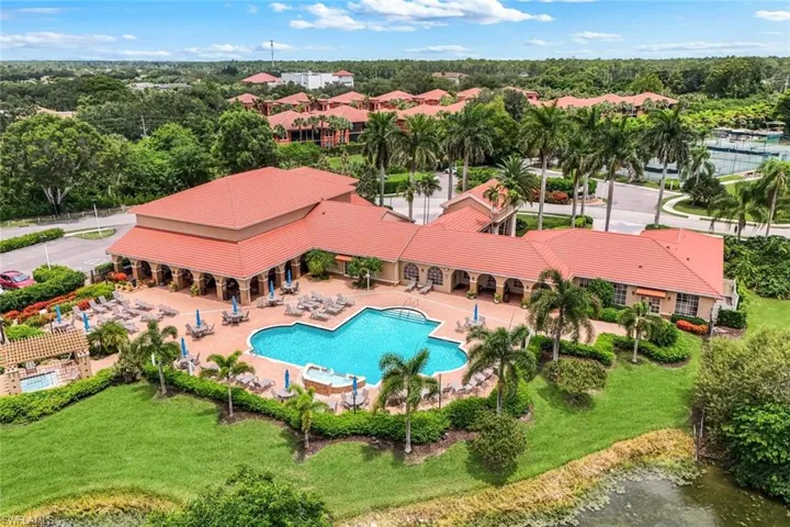 6384 Huntington Lakes Cir 103, Naples, Florida 34119
