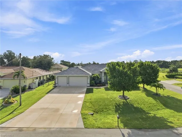 1815 Nw 28th Pl, Cape Coral, Florida 33993