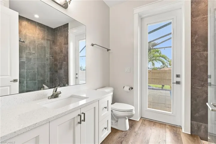 1815 Nw 28th Pl, Cape Coral, Florida 33993