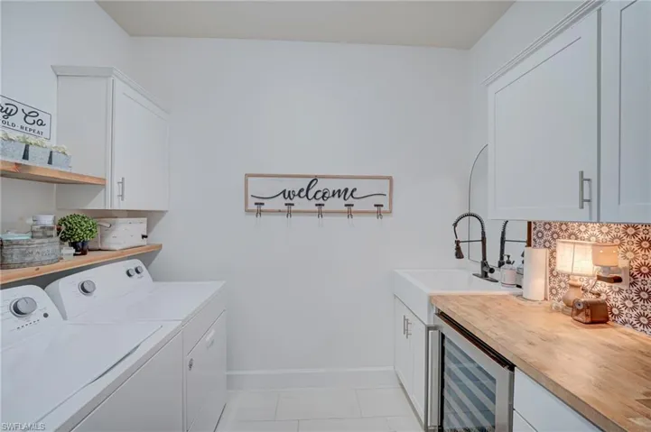 9022 Slade Ter, Fort Myers, Florida 33967