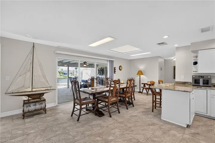 1640 Se 40th St, Cape Coral, Florida 33904