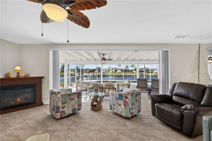 1640 Se 40th St, Cape Coral, Florida 33904