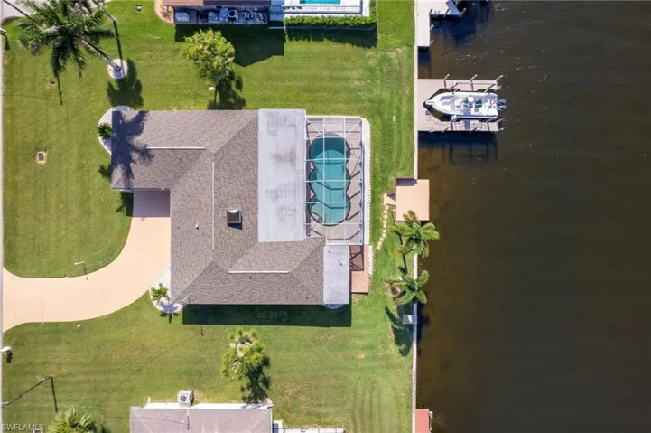 1640 Se 40th St, Cape Coral, Florida 33904