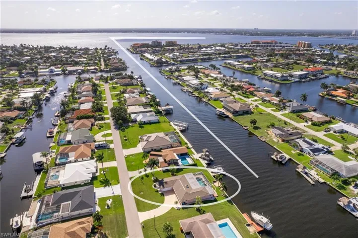 1640 Se 40th St, Cape Coral, Florida 33904