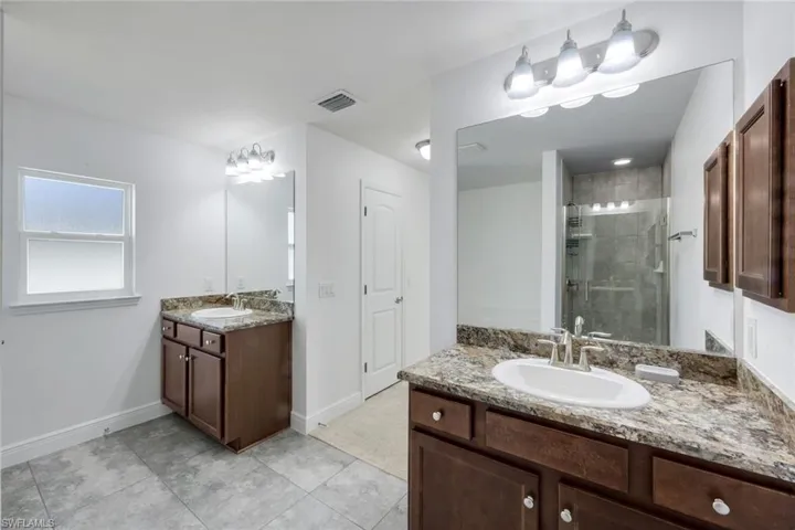 Dual Sinks