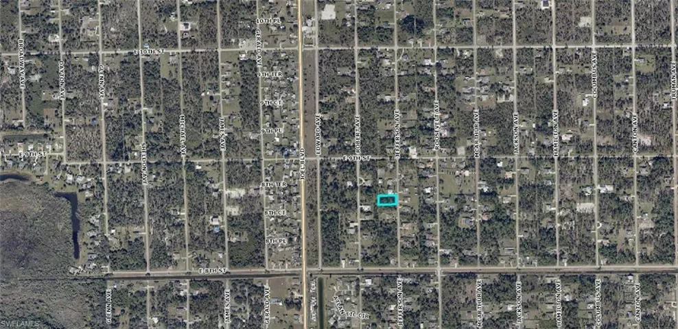 815 Jefferson AVE, LEHIGH ACRES FL 33936