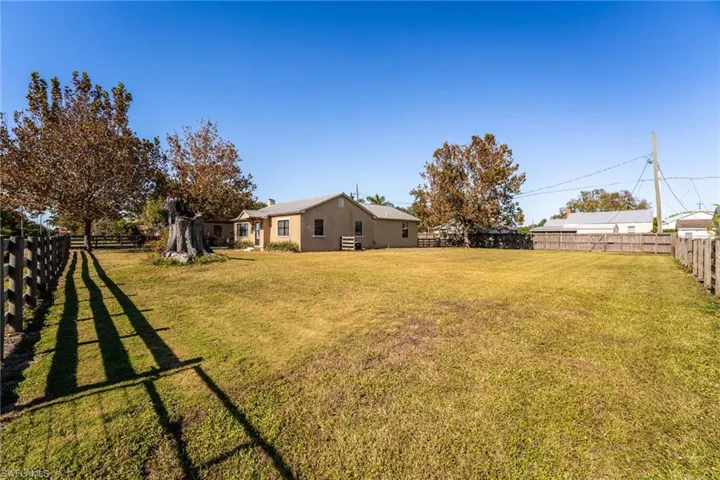 337 W Pasadena  AVE, Clewiston, FL 33440