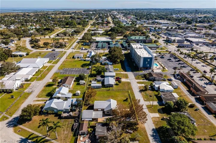 337 W Pasadena  AVE, Clewiston, FL 33440