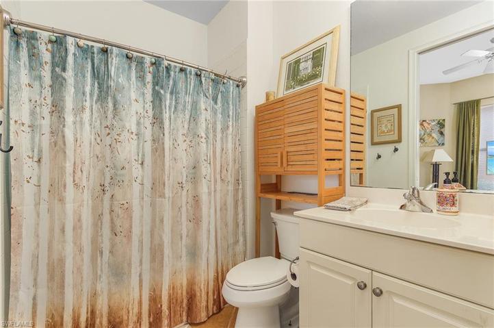 Guest bathroom that is next to the front bedroom.
