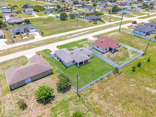 317 Kismet Pkwy E, Cape Coral, Florida 33909