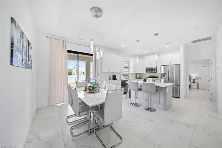 317 Kismet Pkwy E, Cape Coral, Florida 33909