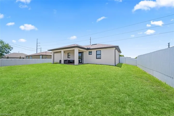 317 Kismet Pkwy E, Cape Coral, Florida 33909