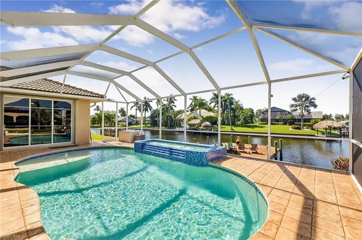 3126 Se 17th Ave, Cape Coral, Florida 33904