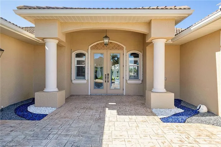 3126 Se 17th Ave, Cape Coral, Florida 33904