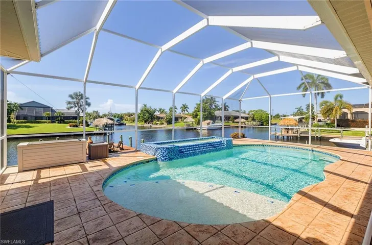 3126 Se 17th Ave, Cape Coral, Florida 33904
