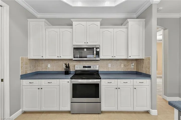 3126 Se 17th Ave, Cape Coral, Florida 33904