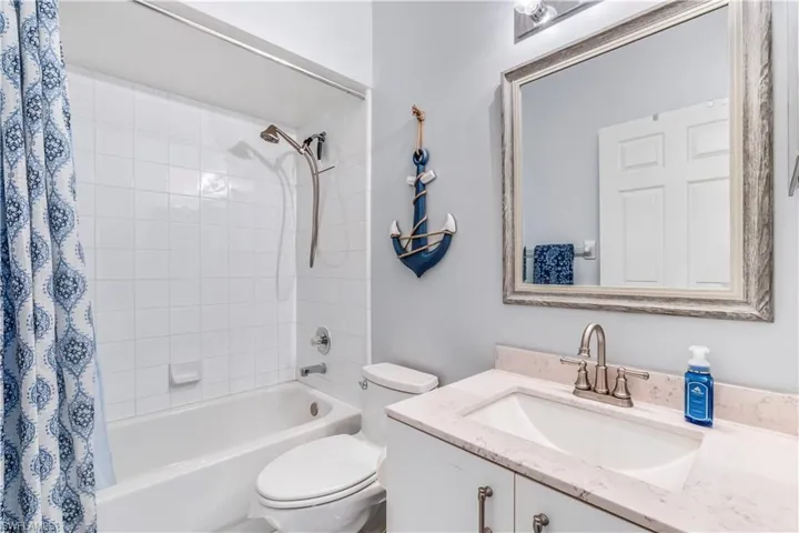 14751 Hole In 1 Cir # 208, Fort Myers Fl 33919