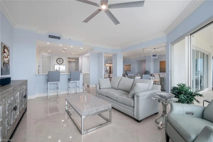 4811 Island Pond Ct 302, Bonita Springs, Florida 34134