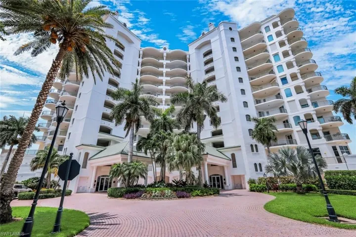 4811 Island Pond Ct 302, Bonita Springs, Florida 34134