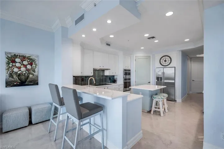 4811 Island Pond Ct 302, Bonita Springs, Florida 34134