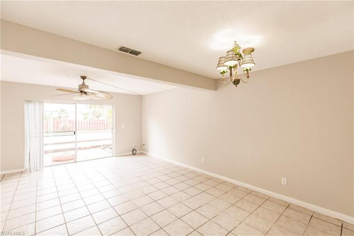 1123 SW 48th  TER, CAPE CORAL, FL 33914