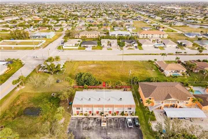 1123 SW 48th  TER, CAPE CORAL, FL 33914