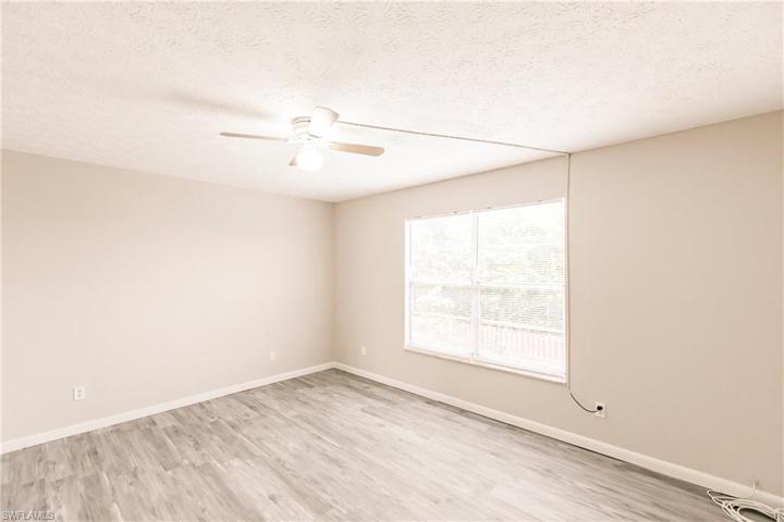 1123 SW 48th  TER, CAPE CORAL, FL 33914