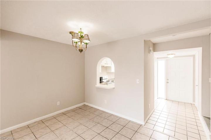 1123 SW 48th  TER, CAPE CORAL, FL 33914
