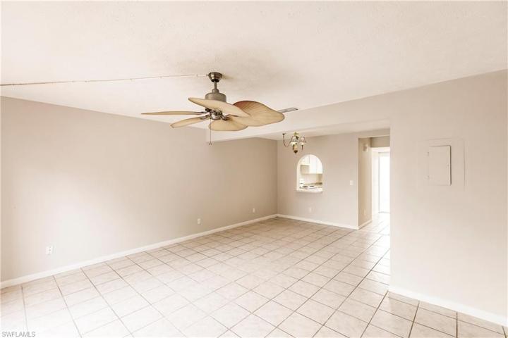 1123 SW 48th  TER, CAPE CORAL, FL 33914