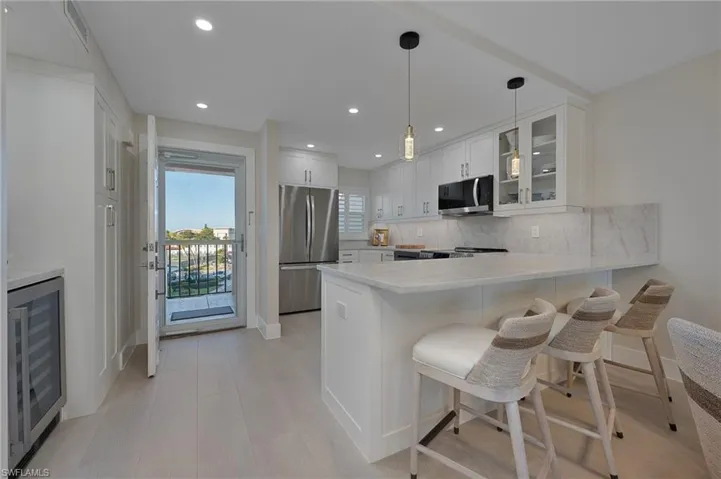 57  High Point W CIR, Naples, FL 34103