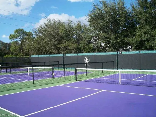 Pickleball Courts