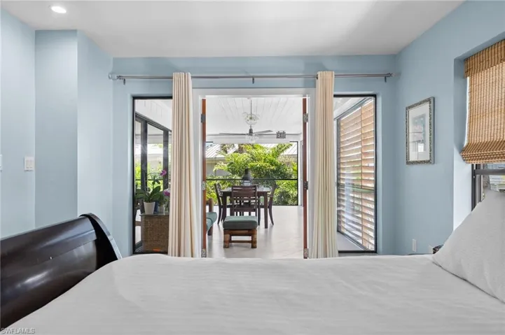 Bedroom with access to outside