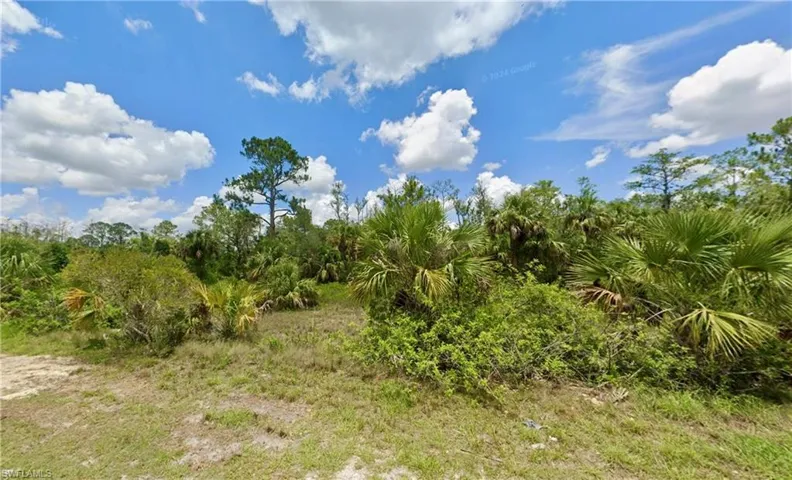 668 Topeka Ct, Lehigh Acres, Florida 33972