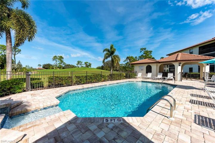 COMMUNITY POOL & SPA