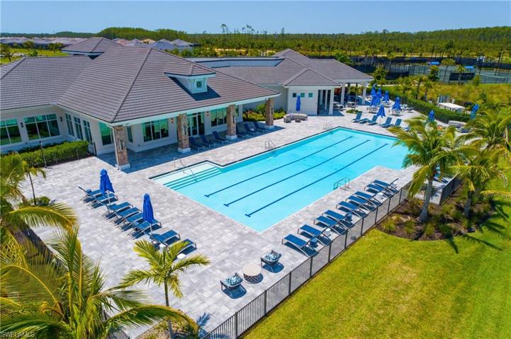 25 meter lap pool is great for swimming enthusiasts!