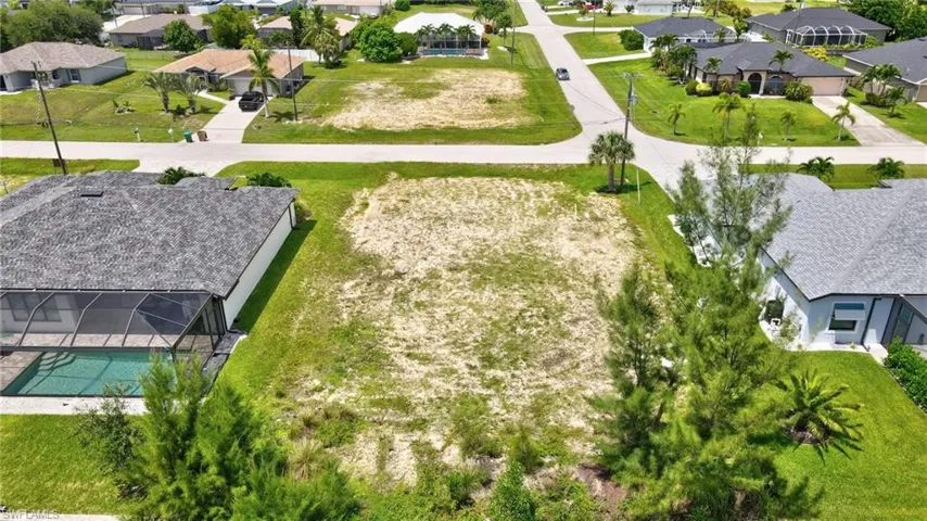 3001 Sw 11th Pl, Cape Coral Fl 33914