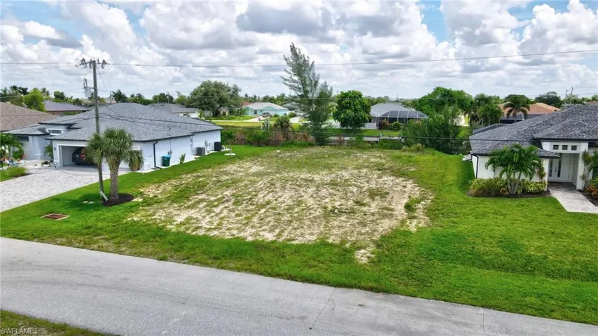 3001 Sw 11th Pl, Cape Coral Fl 33914