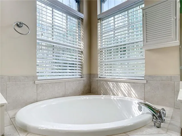 Primary Soaking Tub