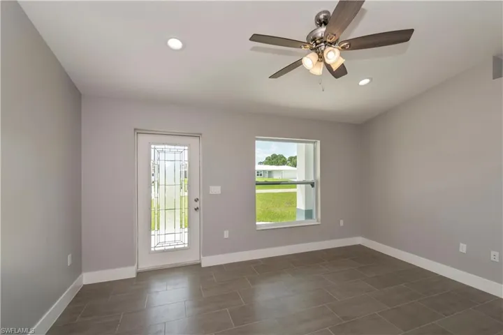 101  Concord  LOOP, Labelle, FL 33935