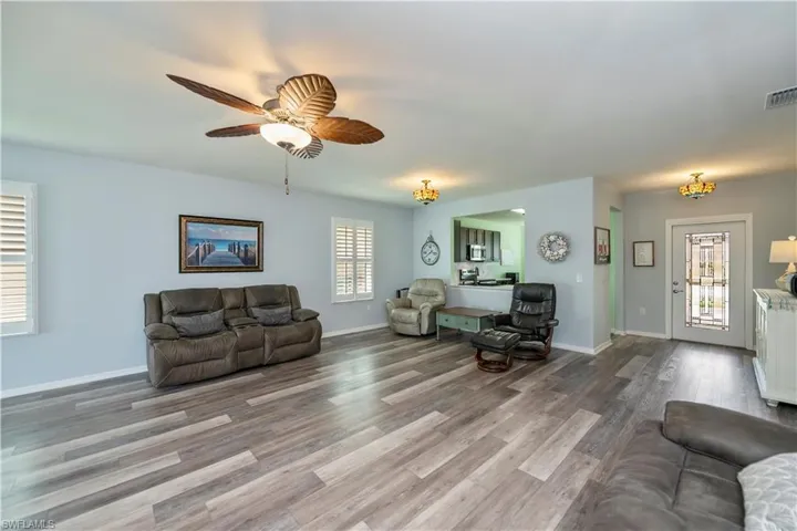 2630  Manzilla  LN, Cape Coral, FL 33909